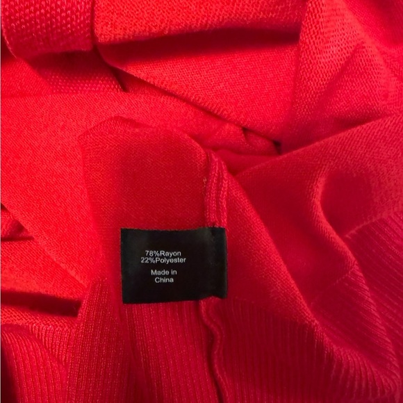 Lane Bryant Classic Red Button-Front Cardigan – Size 14/16 - Picture 4 of 4